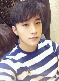 非常目击何艾的扮演者介绍、是谁演的？