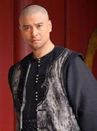 糊涂县令郑板桥赵二虎的扮演者介绍、是谁演的？