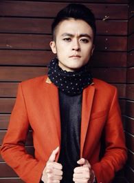 一路繁花相送秘书的扮演者介绍、是谁演的？