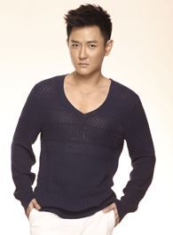 我的爱情撞上了战争杨广鹏的扮演者介绍、是谁演的？