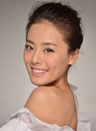 你是我的亲人莎莎的扮演者介绍、是谁演的？