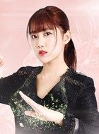 贴身校花之君临天夏瞿雪儿的扮演者介绍、是谁演的？