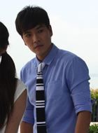 美妙的奇遇情缘朱新宇的扮演者介绍、是谁演的？