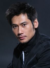 血债血偿洪天宝的扮演者介绍、是谁演的？