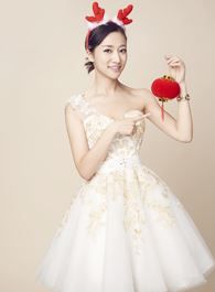 你是我的亲人刘娅的扮演者介绍、是谁演的？