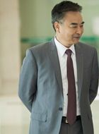 幸福在一起龙尚天的扮演者介绍、是谁演的？