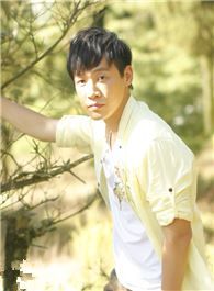 隐秘动机小刚的扮演者介绍、是谁演的？