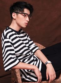 我与你的光年距离2新郎同学的扮演者介绍、是谁演的？