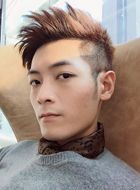 放弃我抓紧我乔治的扮演者介绍、是谁演的？