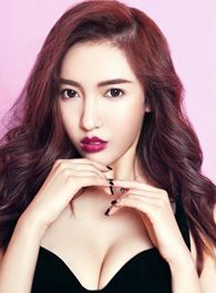 我的朋友陈白露小姐菁菁的扮演者介绍、是谁演的？