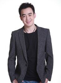 完美的他便利店老板的扮演者介绍、是谁演的？