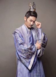 我的岳父会武术张盼盼的扮演者介绍、是谁演的？