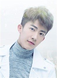 卖房子的人房家栋的扮演者介绍、是谁演的？