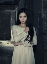 小风暴之时间的玫瑰艾米的扮演者介绍、是谁演的？