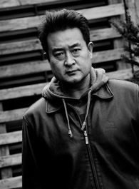 烽火英雄李铁汉的扮演者介绍、是谁演的？