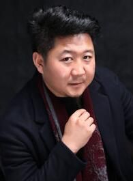 国宝奇旅老贾的扮演者介绍、是谁演的？