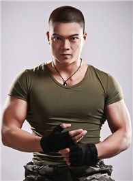 国士无双黄飞鸿黄武鸣的扮演者介绍、是谁演的？