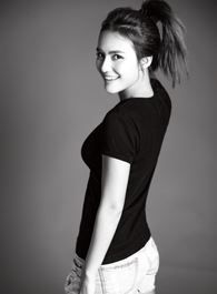 少年游之一寸相思雪姬的扮演者介绍、是谁演的？