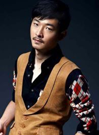 乾隆秘史叶子生的扮演者介绍、是谁演的？