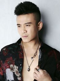 救了一万次的你龙哥的扮演者介绍、是谁演的？