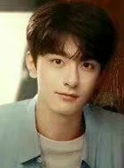 胡同欧阳辉的扮演者介绍、是谁演的？