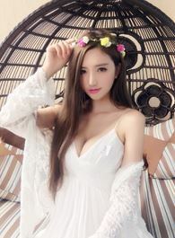 传奇大亨戴炳的扮演者介绍、是谁演的？