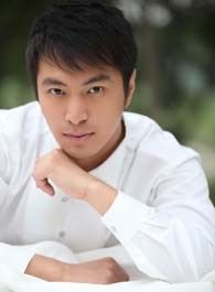 两世欢毫王的扮演者介绍、是谁演的？