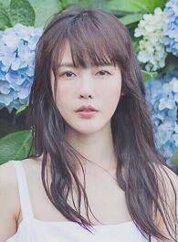 冰火奇缘莉莉的扮演者介绍、是谁演的？