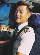 壮志高飞肖默的扮演者介绍、是谁演的？