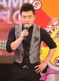 中国式法庭老袁儿子的扮演者介绍、是谁演的？
