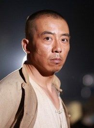 青盲任达强的扮演者介绍、是谁演的？