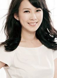 带着爸爸去留学年轻董美玲的扮演者介绍、是谁演的？