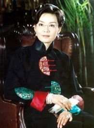 诚忠堂江雪瑛的扮演者介绍、是谁演的？