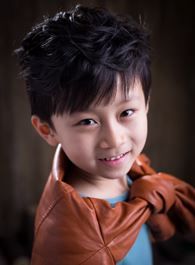 守护丽人郭小康的扮演者介绍、是谁演的？