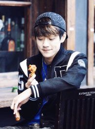 墓王之王骆时秋的扮演者介绍、是谁演的？