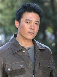 踏破硝烟金爷的扮演者介绍、是谁演的？