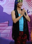 我是机器人于春雷的扮演者介绍、是谁演的？