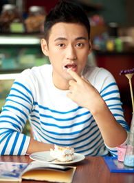 仙剑奇侠传三云霆的扮演者介绍、是谁演的？