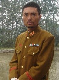 雪豹山上浩的扮演者介绍、是谁演的？