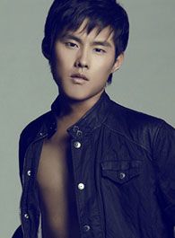 人生风雨情夏菊花少年的扮演者介绍、是谁演的？