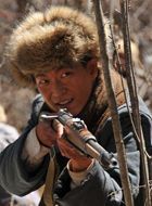 东北抗日联军章竟州的扮演者介绍、是谁演的？