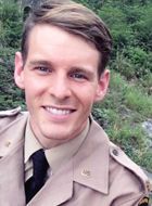 二十四道拐约翰的扮演者介绍、是谁演的？