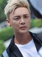 我的体育老师(小后妈)邱枫的扮演者介绍、是谁演的？