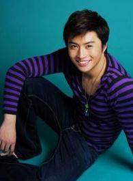 红楼梦贾蓉的扮演者介绍、是谁演的？