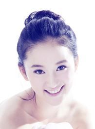 仙剑奇侠传三花楹的扮演者介绍、是谁演的？