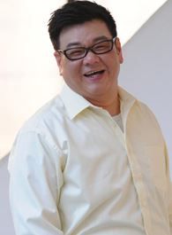 超星星学园校长的扮演者介绍、是谁演的？