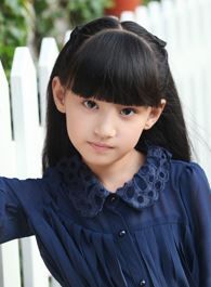 新还珠格格小豆子的扮演者介绍、是谁演的？