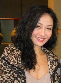 异搜店吴玉玲的扮演者介绍、是谁演的？