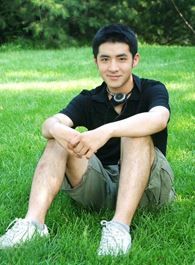 新还珠格格小凳子的扮演者介绍、是谁演的？