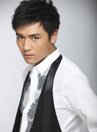 四方馆江伍的扮演者介绍、是谁演的？